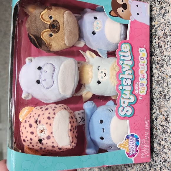 Squishmallows Other - Squishmallows Squishville set new in box!